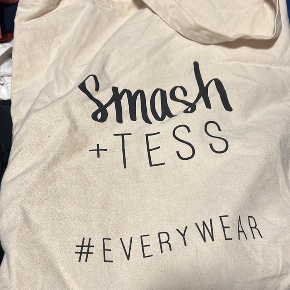 Jillian Harris smash and Tess Harris hoodie - Picture 5 of 5